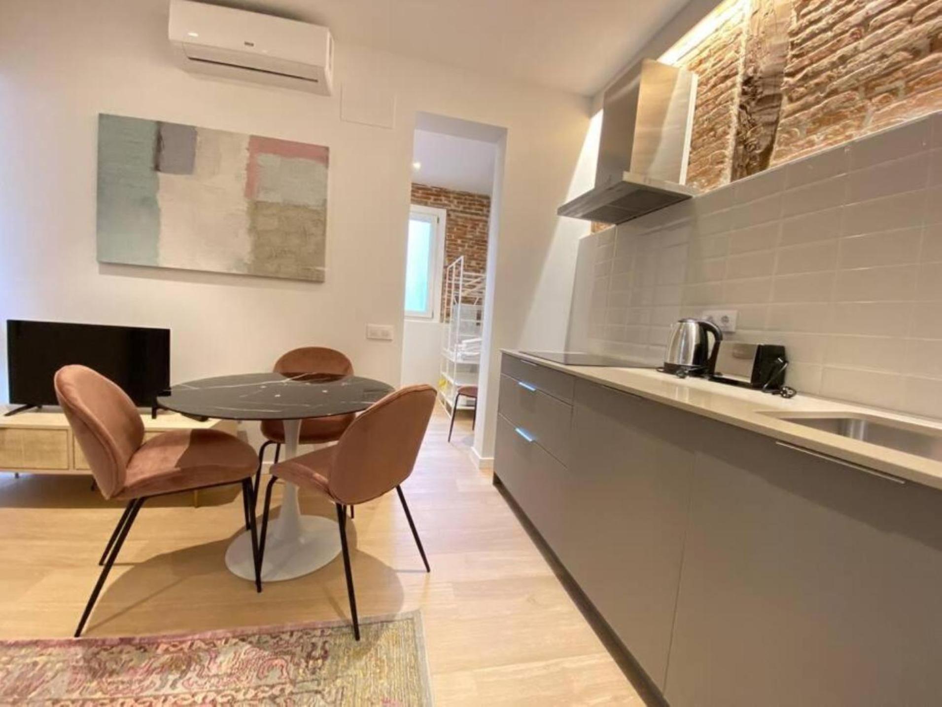 Apartamento La Latina Hub Perfect Location Mad Madrid